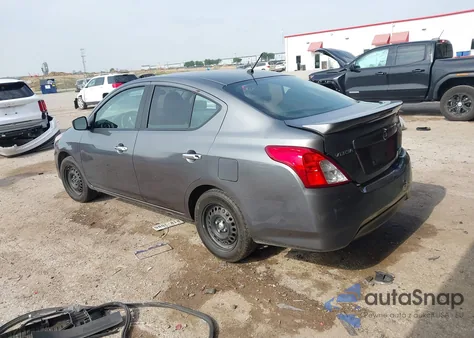 2016 Nissan Versa 1.6 S/1.6 S+/1.6 Sl/1.6 Sv z USA, uszkodzony, nr VIN 3N1CN7APXGL856800